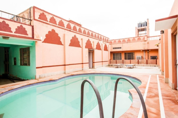 Hotel Padmini Niwas